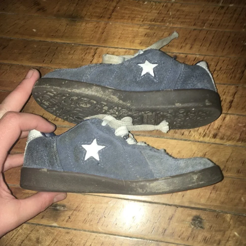 Converse leather Star low top Converse shoes